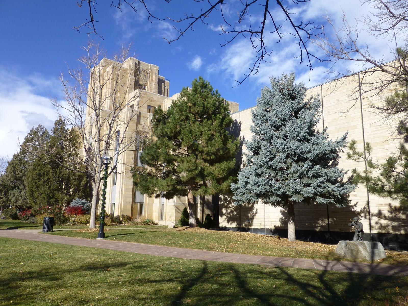 Creative Commons photograph of the Boulder County Courthouse used as legal and geographic context.